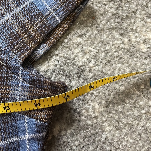 ▪️Urban Outfitters XS plaid open back mock neck top - Picture 4 of 8